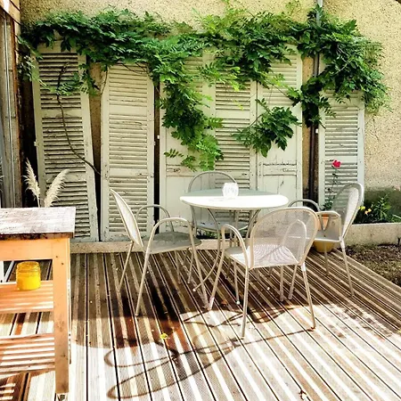 A La Comme A La Campagne * Sainte-Savine